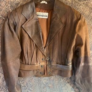 Vintage 80’s brown leather jacket sz Med
